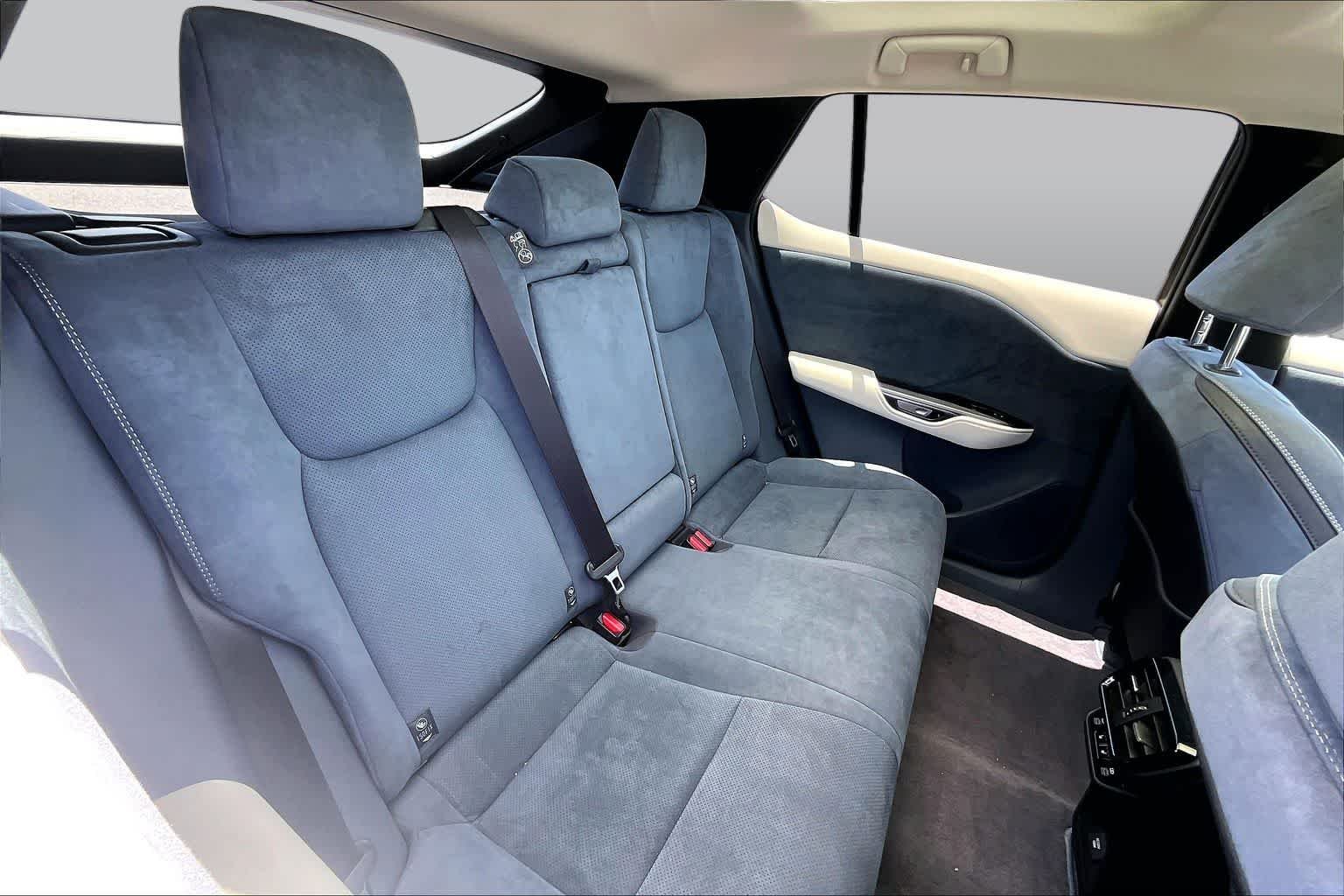Certified Used 2023 Eminent White Pearl Lexus Luxury image 21