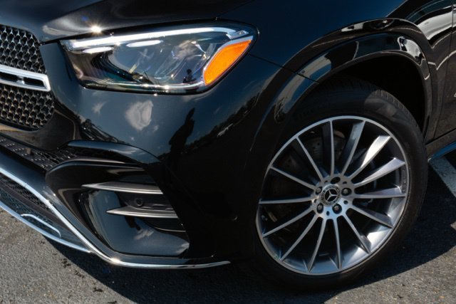 New 2026 Obsidian Black Metallic Mercedes-Benz GLE 350 image 25