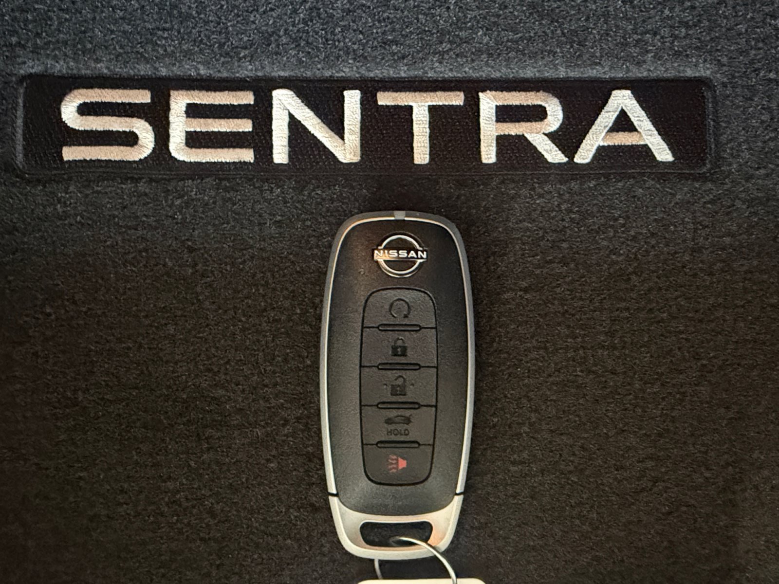 2026 Nissan Sentra SR - Photo 28