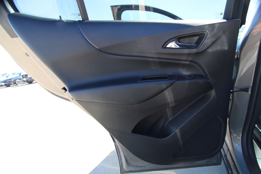 Used 2018 Gray Chevrolet LT image 39