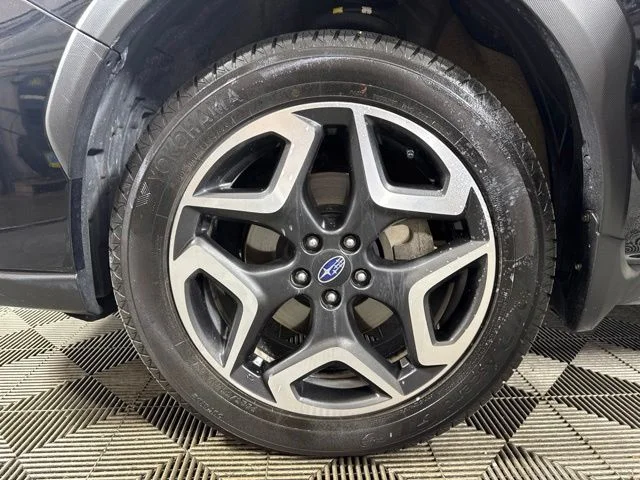 Used 2019 Crystal Black Silica Subaru 2.0i Limited image 10