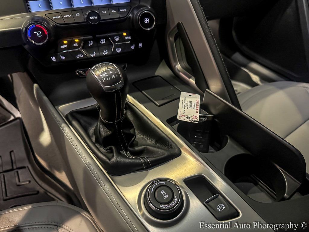 2015 CHEVROLET CORVETTE - Image 21