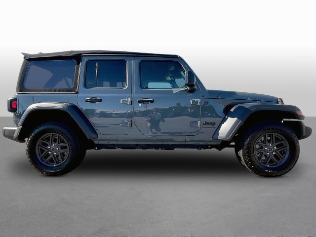 Used 2024 Gray Jeep Sport S image 8