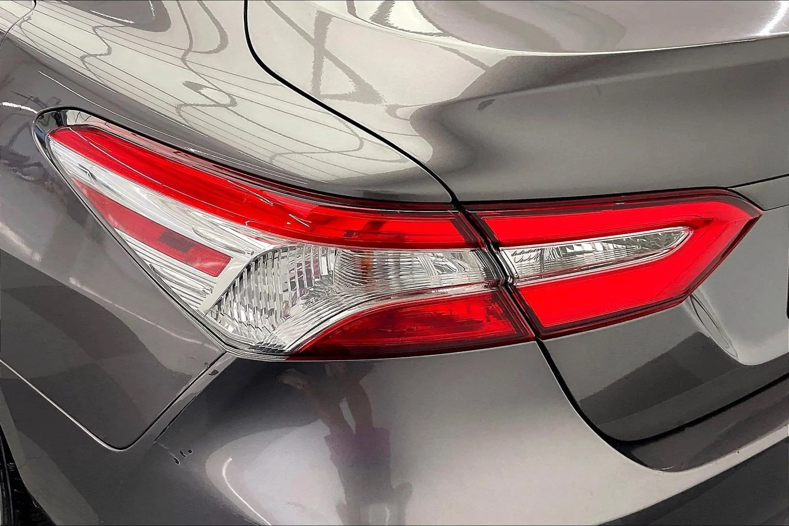 Used 2019 Predawn Gray Mica Toyota LE image 24