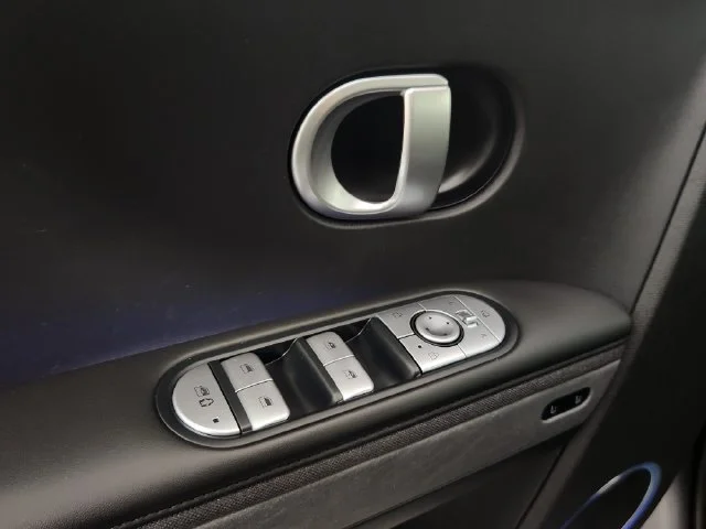 Used 2024 Gray Hyundai Limited image 10
