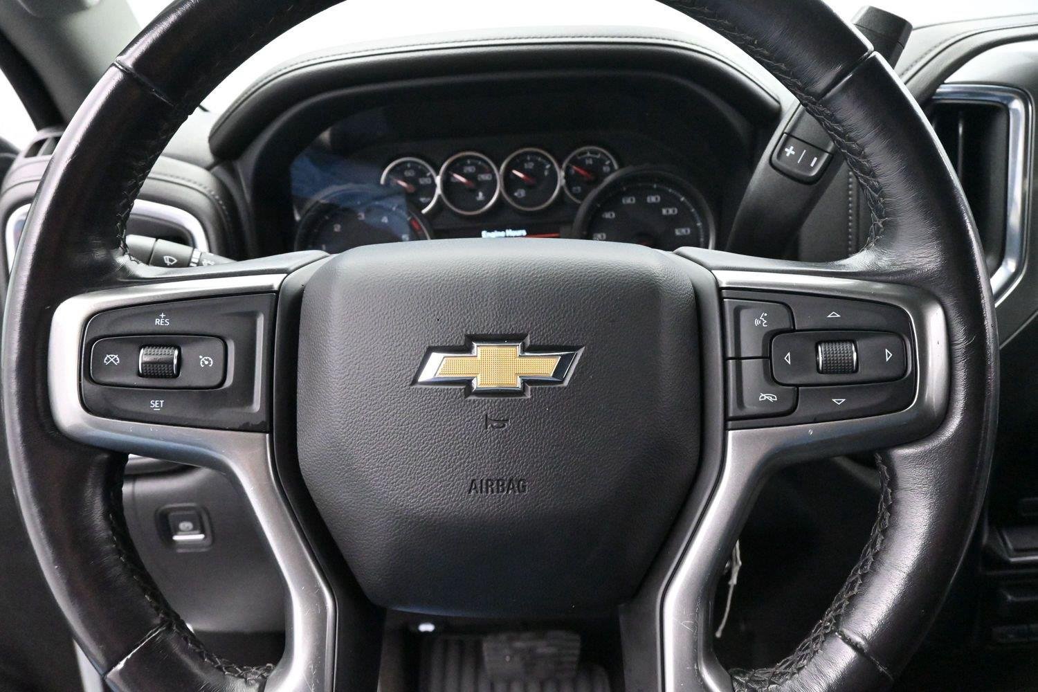 Used 2022 Summit White Chevrolet LT image 16