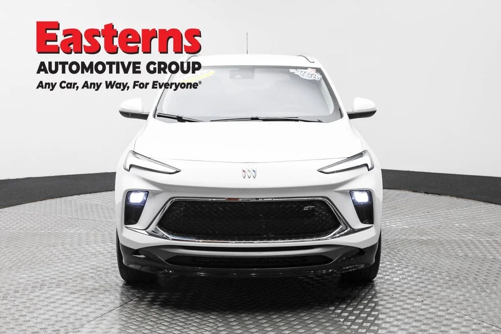 Used 2024 White Buick Sport Touring image 2