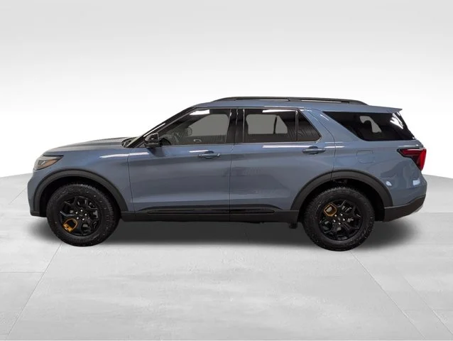New 2026 Vapor Blue Metallic Ford Tremor® image 31