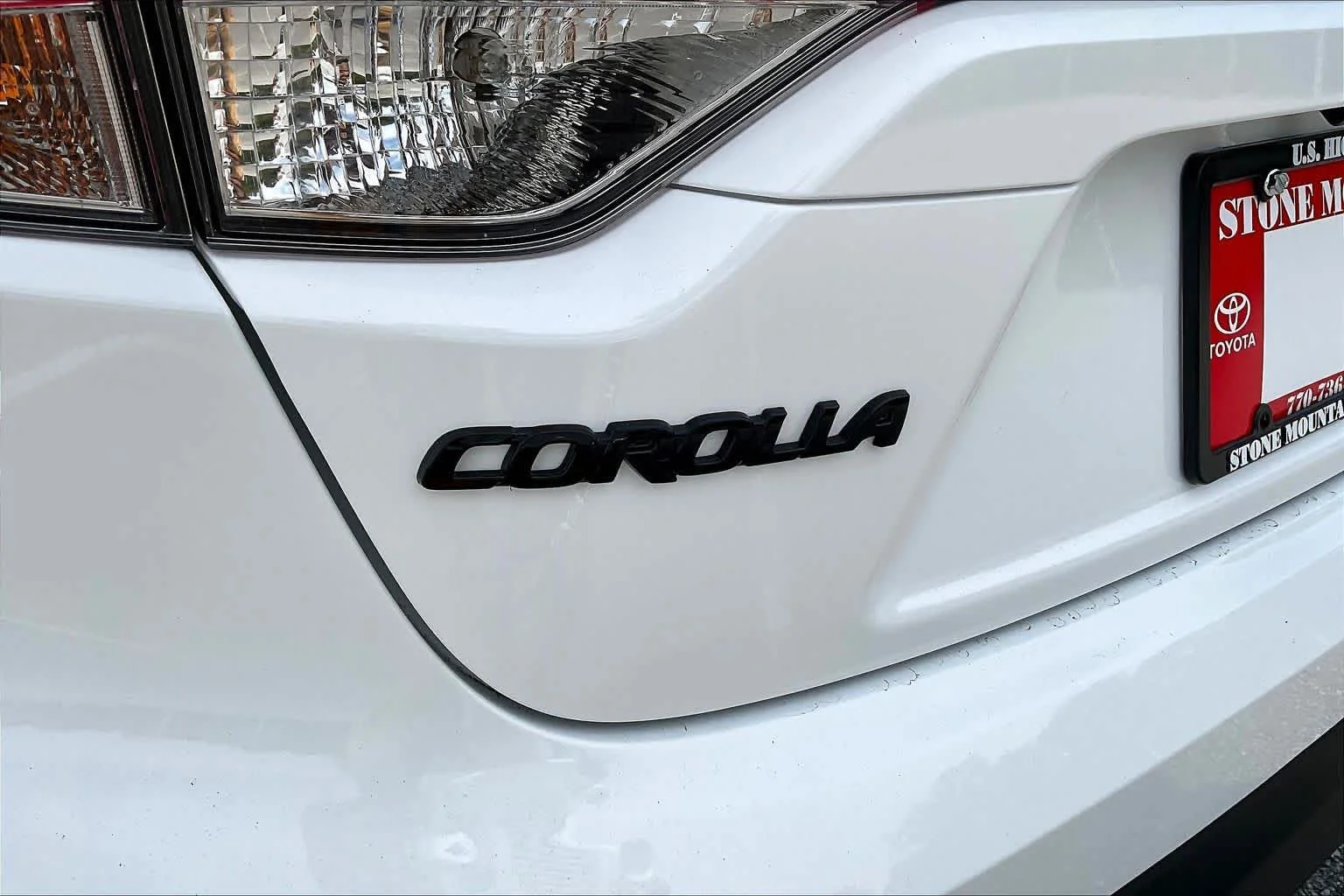 New 2026 Ice Cap Toyota LE image 15