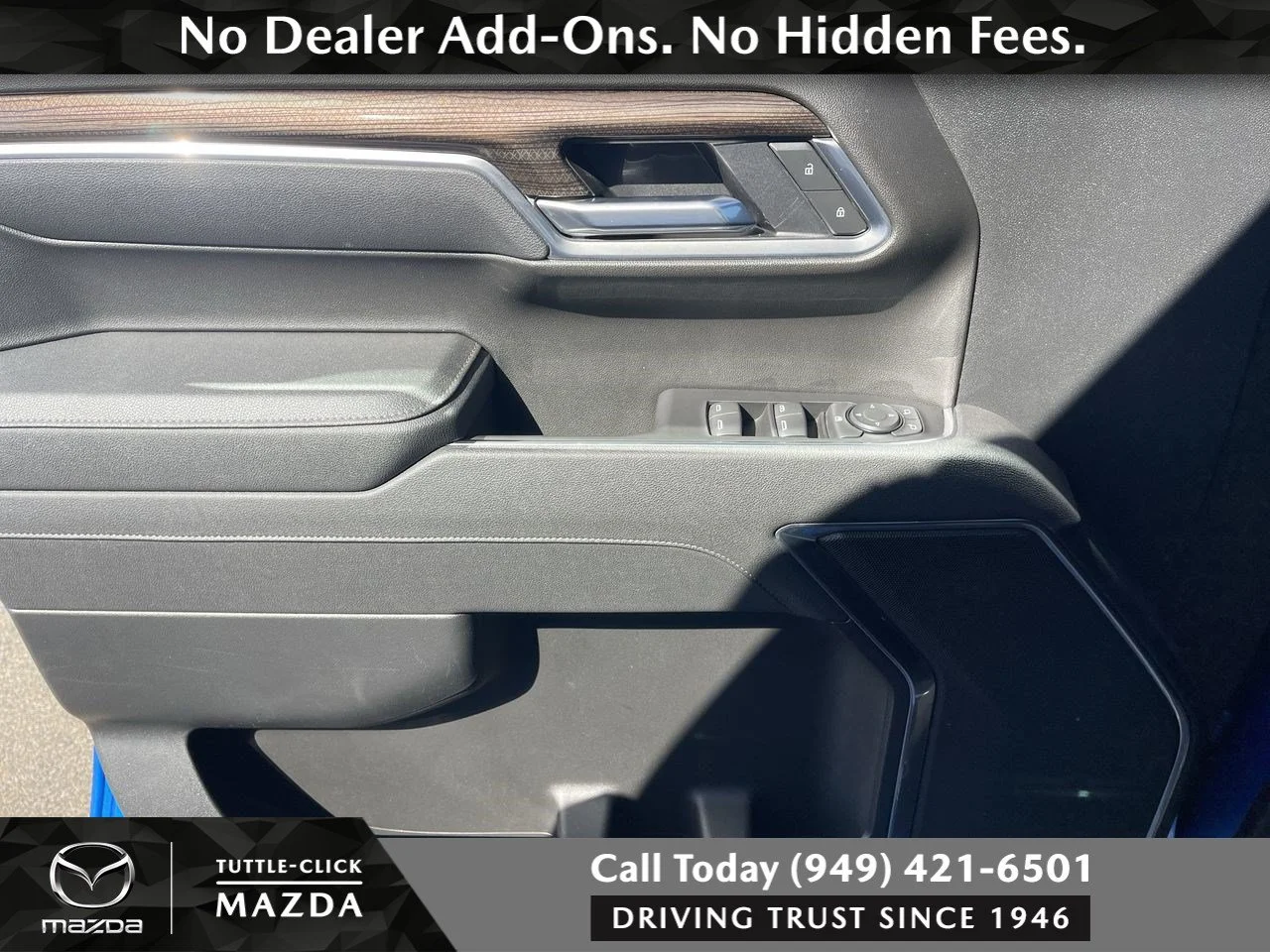 Used 2025 Riptide Blue Metallic Chevrolet LT image 30