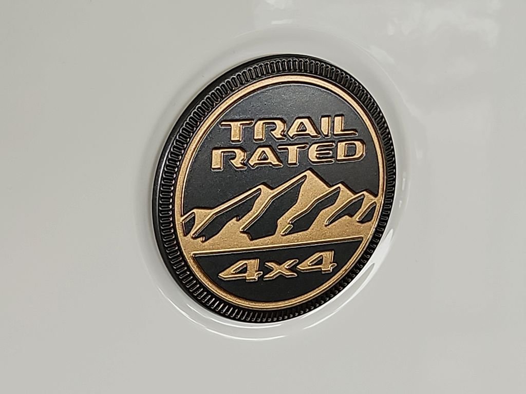 New 2026 Bright White Clear-Coat Exterior Paint Jeep 85th Anniversary Edition image 11