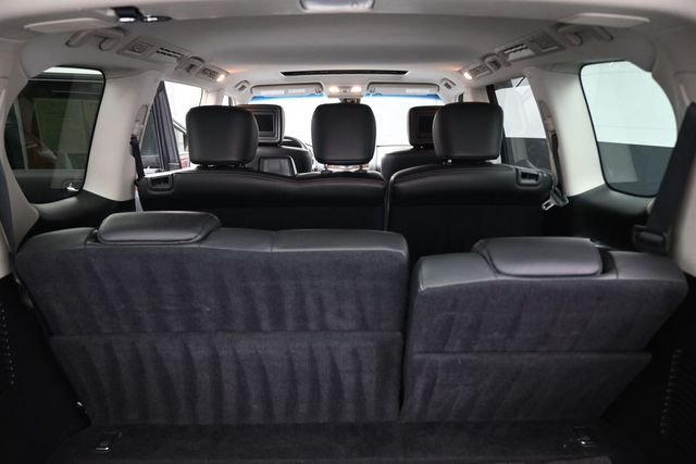 Used 2017 Gray Nissan Platinum image 12