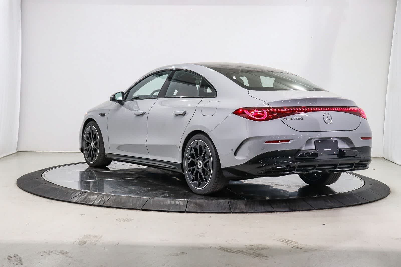New 2027 MANUFAKTUR Alpine Grey Mercedes-Benz CLA 220 Hybrid image 2