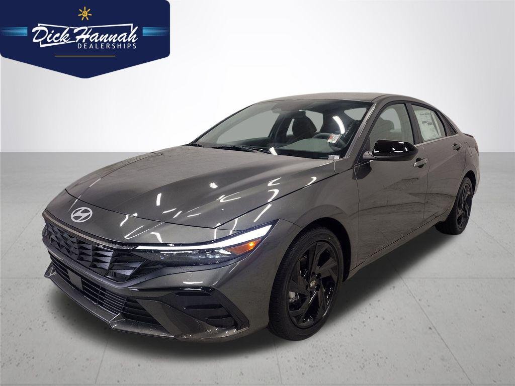 2026 Hyundai Elantra 2.0 SEL Sport Premium's photo
