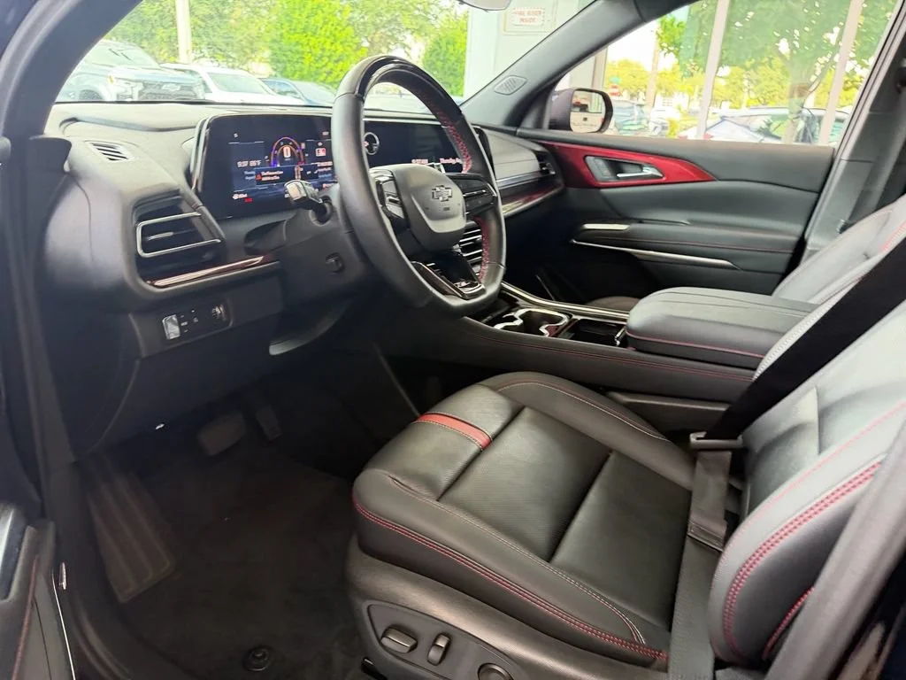 Used 2024 Mosaic Black Metallic Chevrolet RS image 9