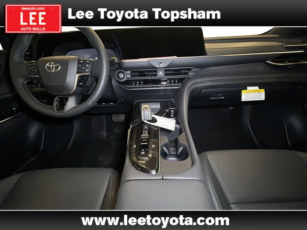 New 2026 Bronze Toyota Platinum image 10