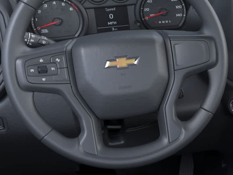 New 2026 Summit White Chevrolet WT image 19