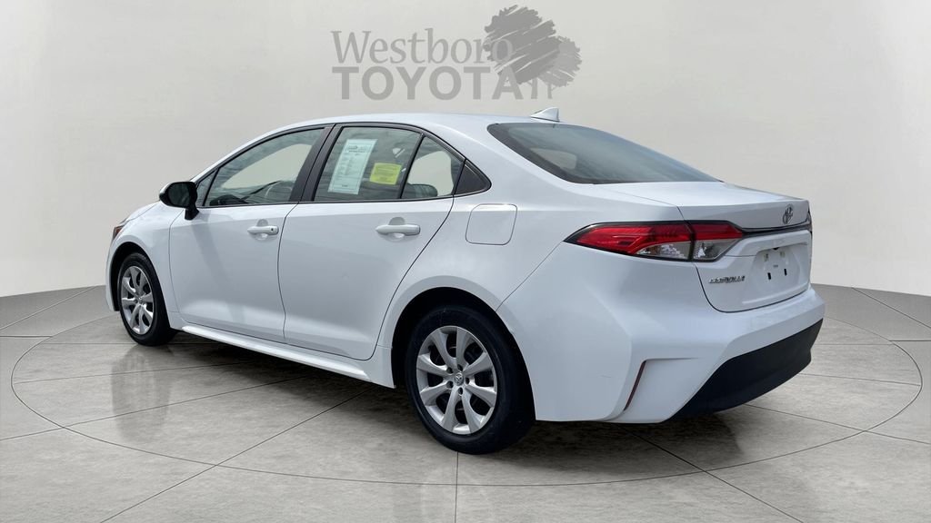 Used 2024 White Toyota LE image 5