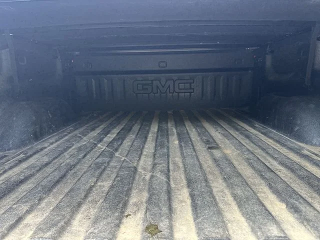 Used 2017 Red GMC SLT image 25