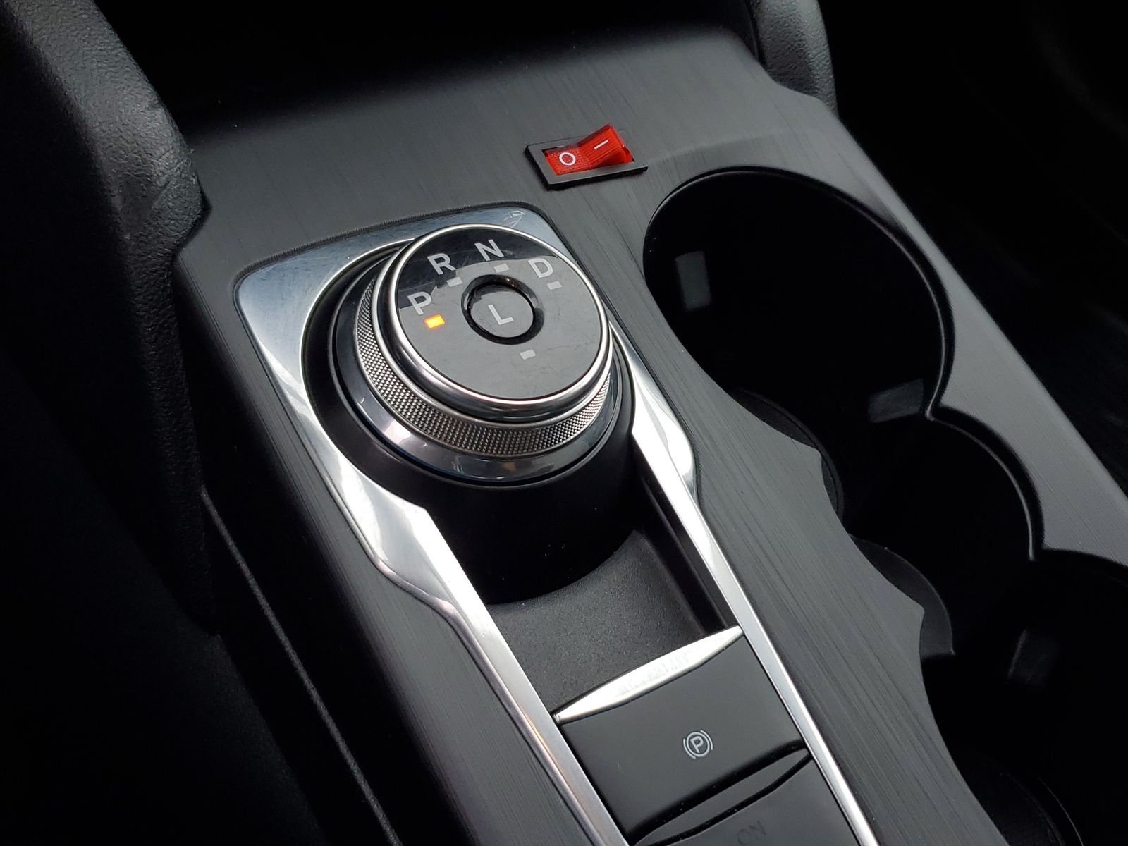 Used 2020 Gray Ford SE Sport image 27
