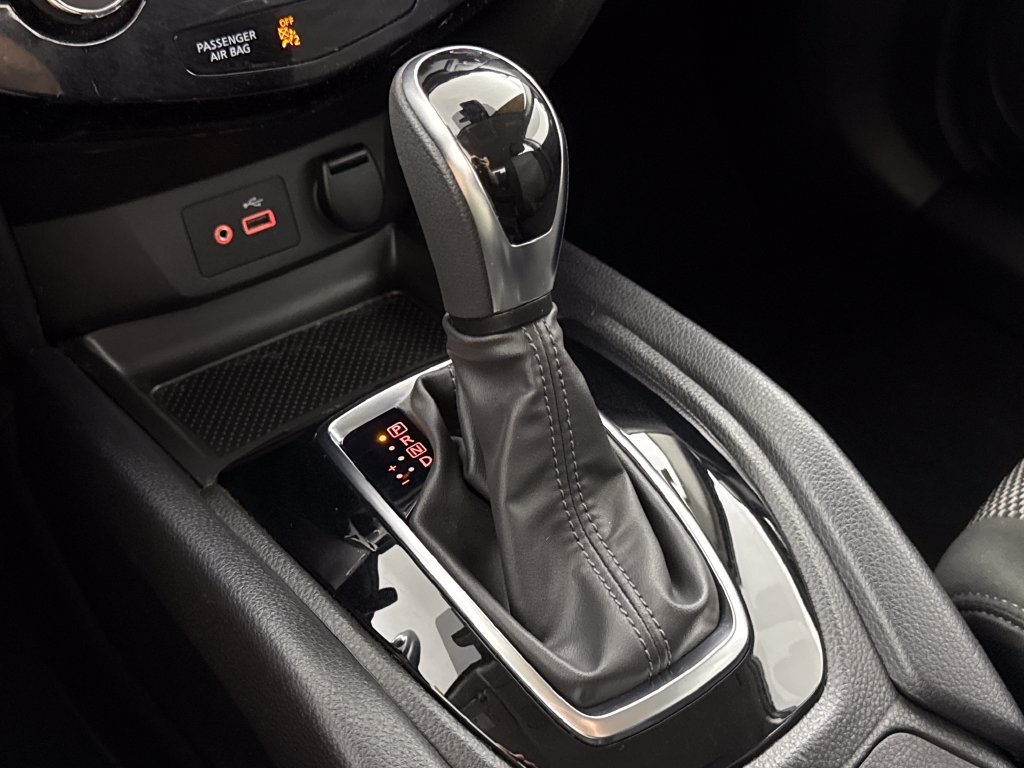 2021 Nissan Rogue Sport SV - Photo 19