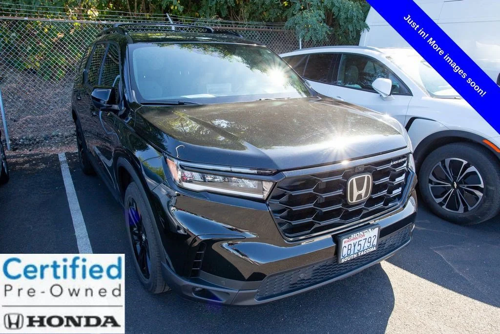Certified Used 2025 Crystal Black Pearl Honda AWD Black Edition image 37
