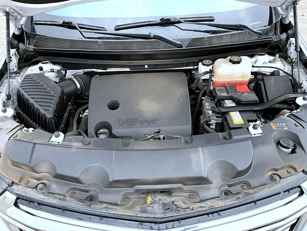 Used 2023 Beige Chevrolet Premier image 27
