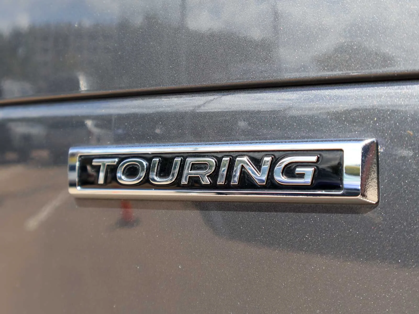 Used 2025 Magnetite Gray Metallic Subaru Touring image 12
