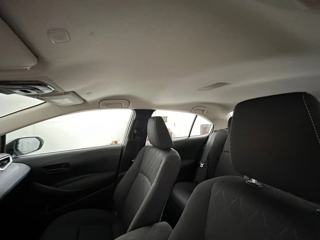 Used 2023 White Toyota LE image 25