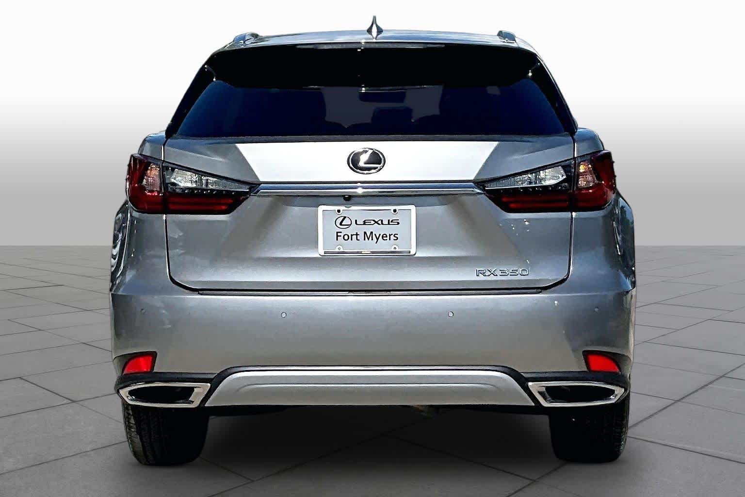 Used 2020 Atomic Silver Lexus  image 5