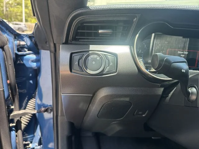 Used 2021 Blue Ford Shelby GT500 image 24