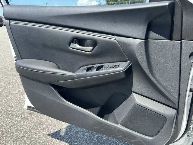 Used 2025 White Nissan SV image 23