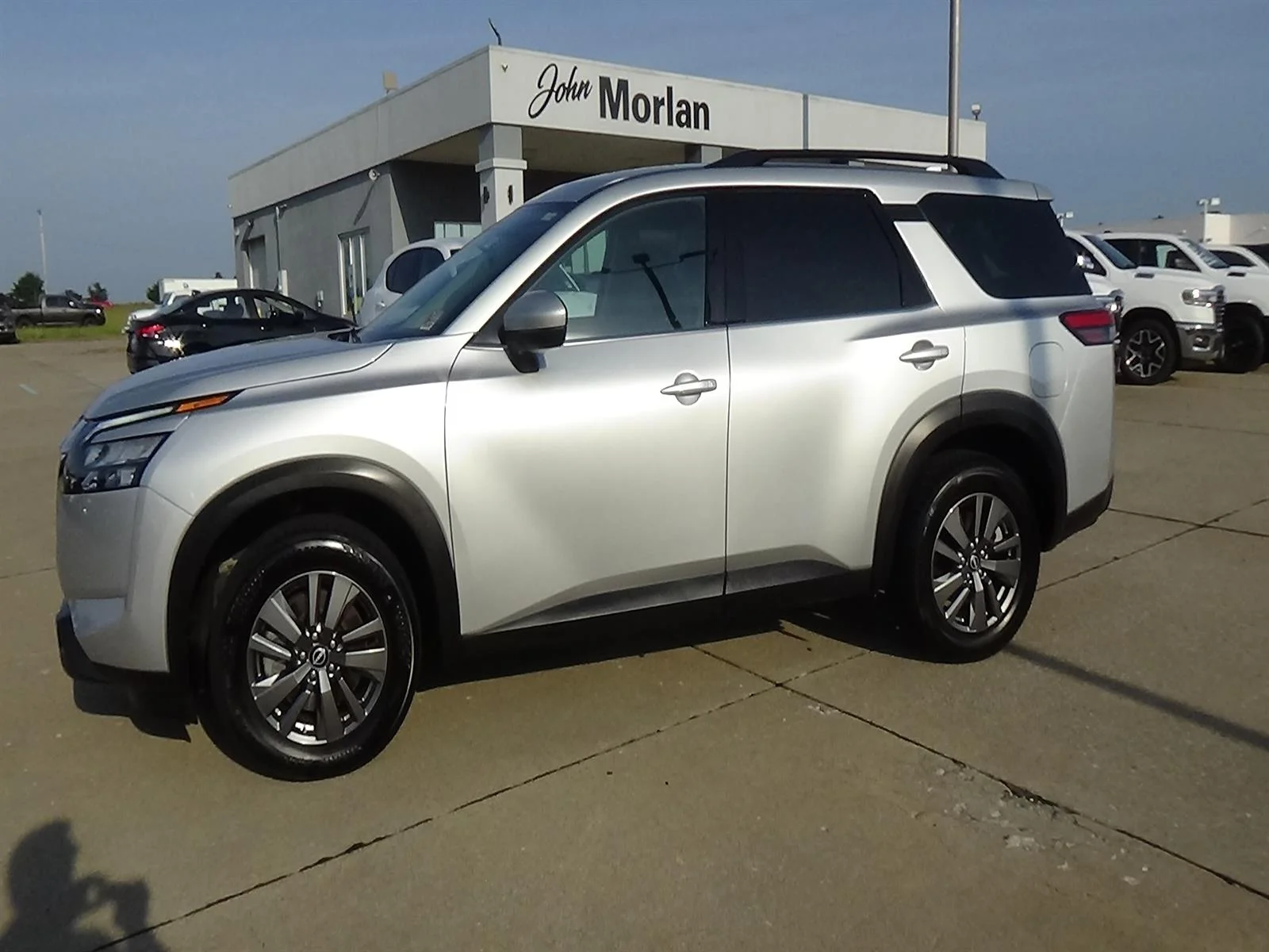 Used 2025 Brilliant Silver Metallic (k23) Nissan SV image 1