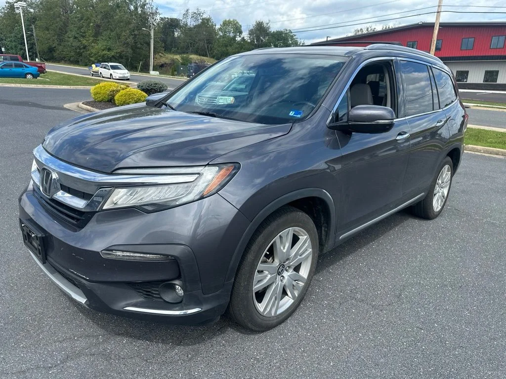 Certified Used 2021 Modern Steel Metallic Honda AWD Elite image 7