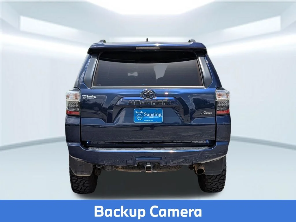 Used 2022 Blue Toyota SR5 image 6