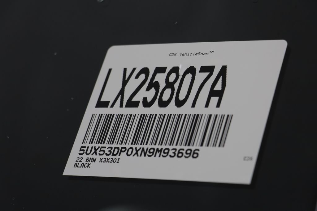 Used 2022 Black BMW xDrive30i image 24
