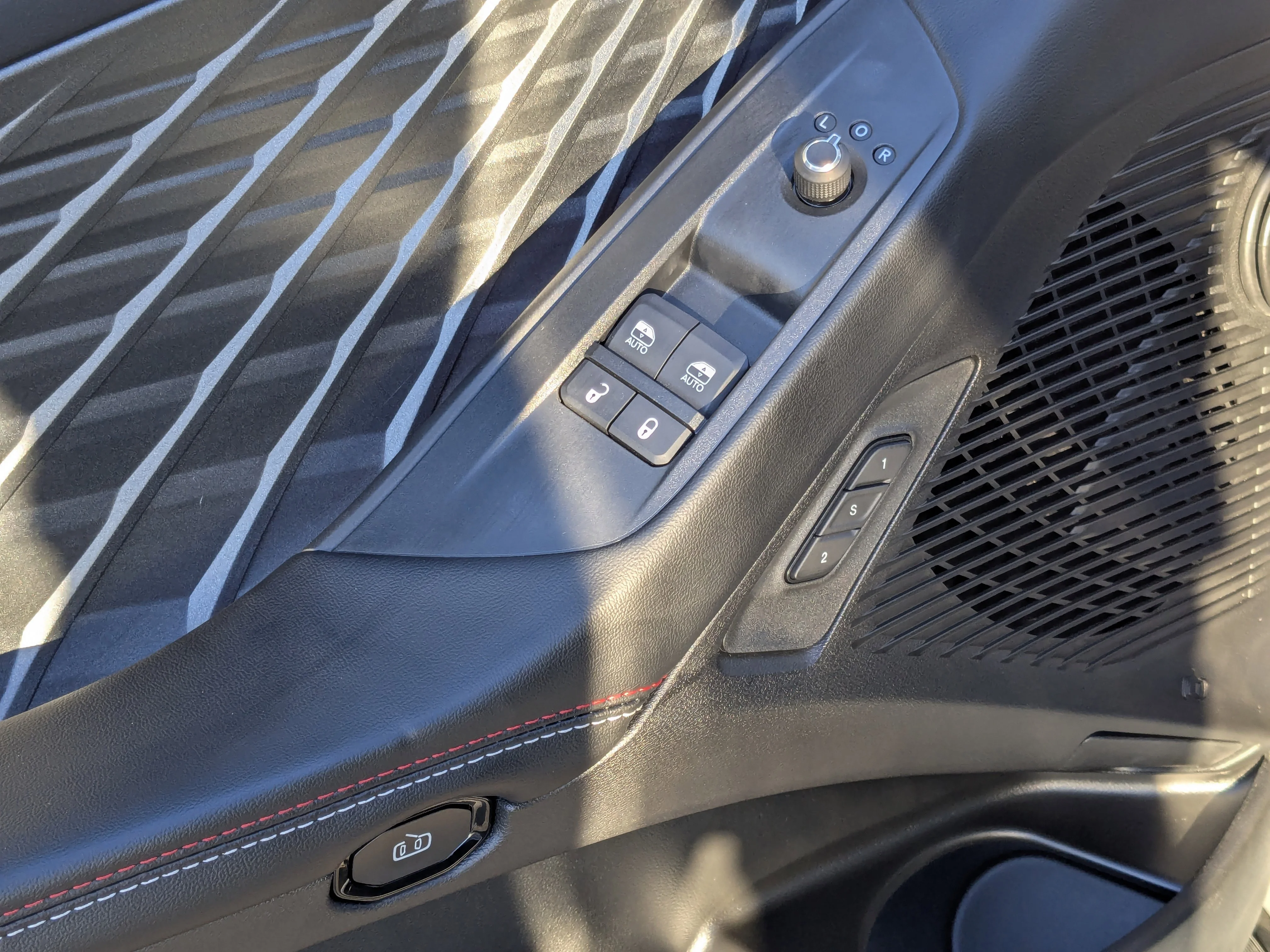 New 2026 triple nickel Dodge Scat Pack Plus - 18 SPEAKER PREMIUM AUDIO - BLACKTOP PACKAGE - HURRICANE HO & TONS MORE! image 13