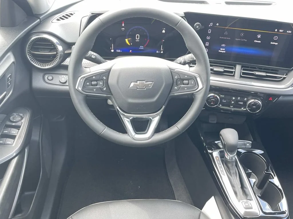 New 2026 Mosaic Black Metallic Chevrolet ACTIV image 10
