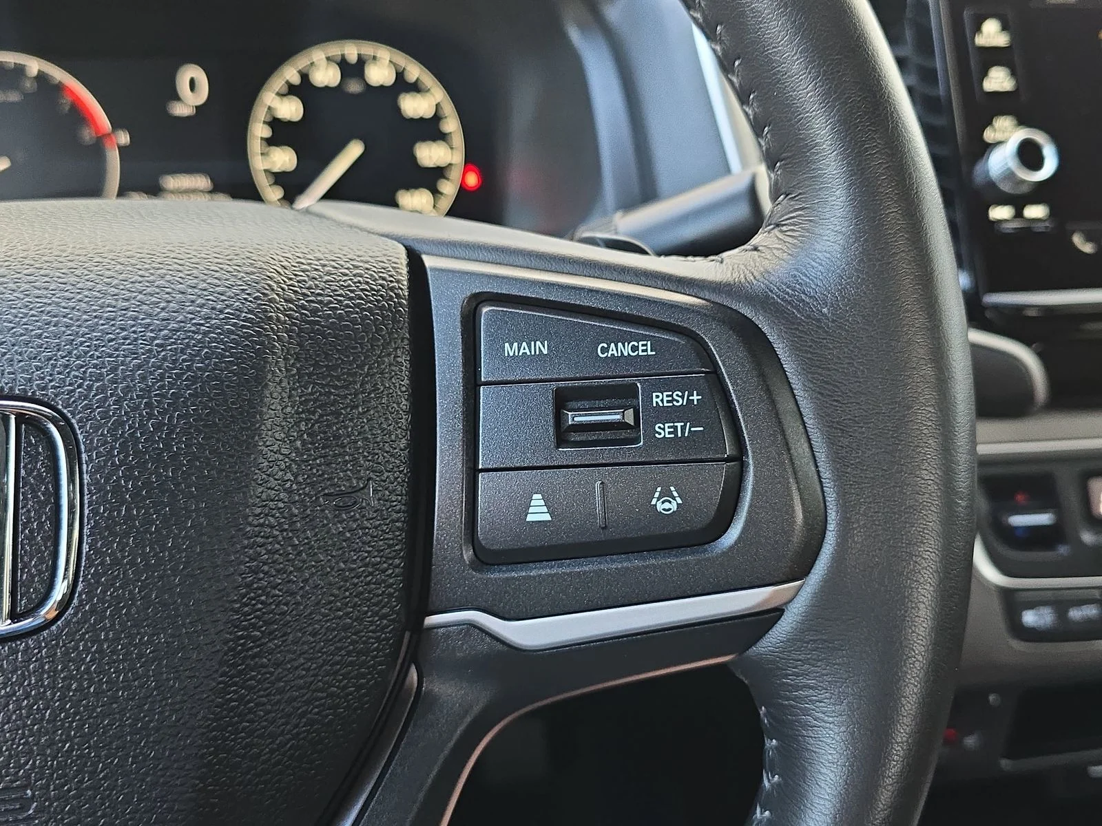 2025 Honda Ridgeline RTL - Photo 18