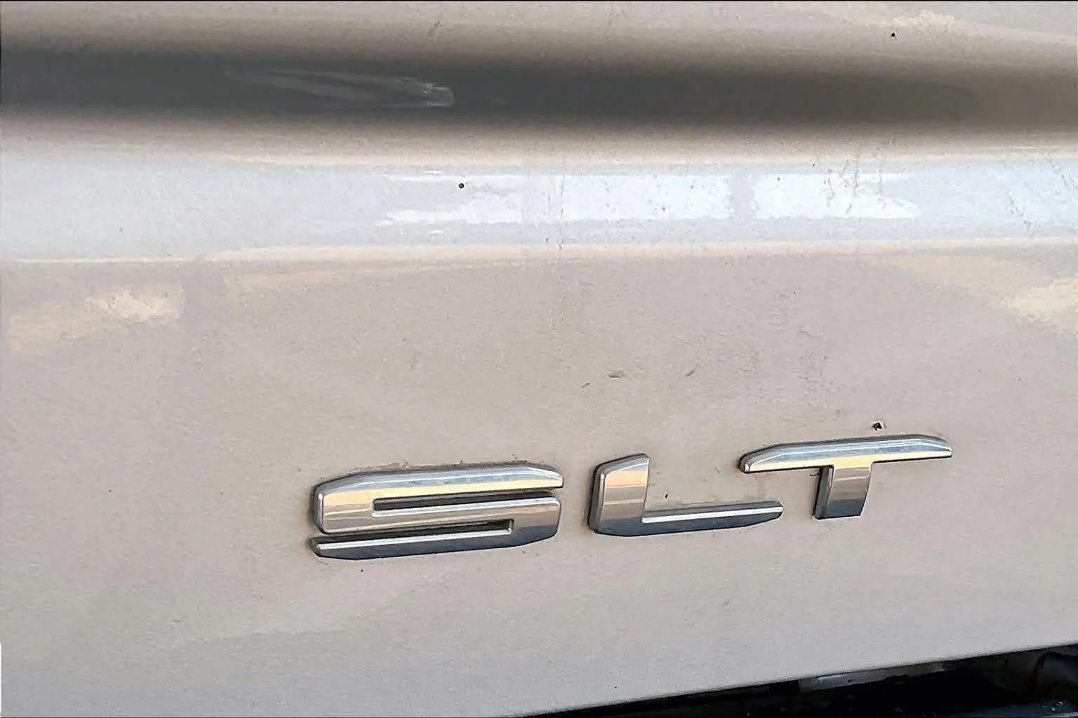 Used 2019 Quicksilver Metallic GMC SLT image 10