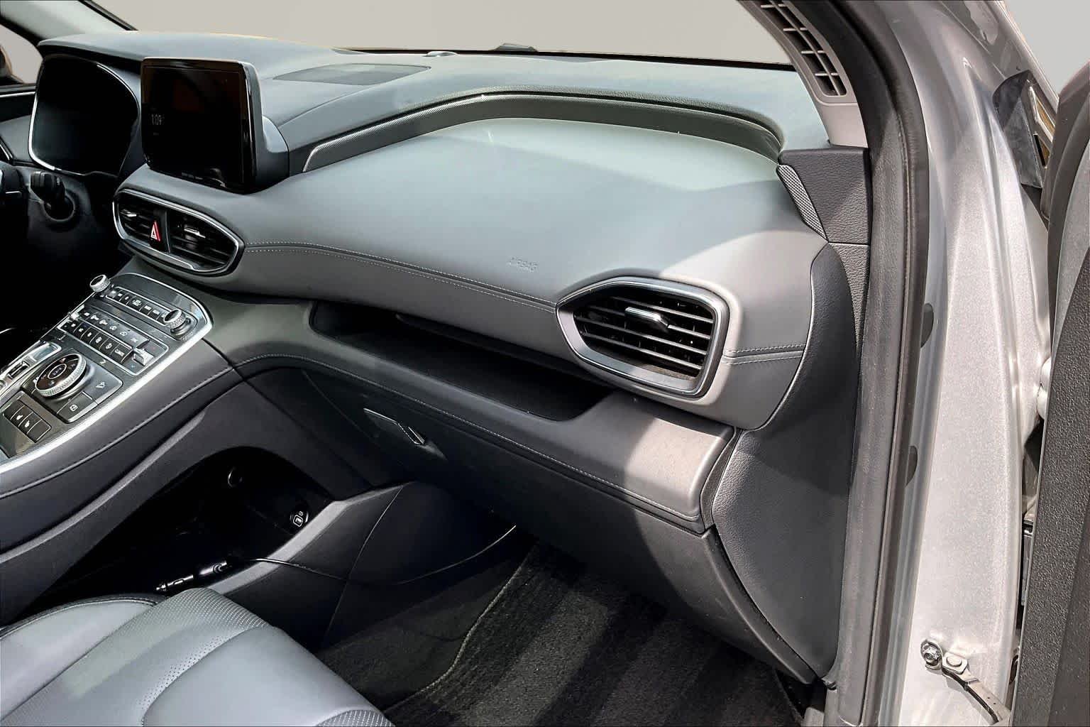 Used 2023 Shimmering Silver Hyundai SEL image 19