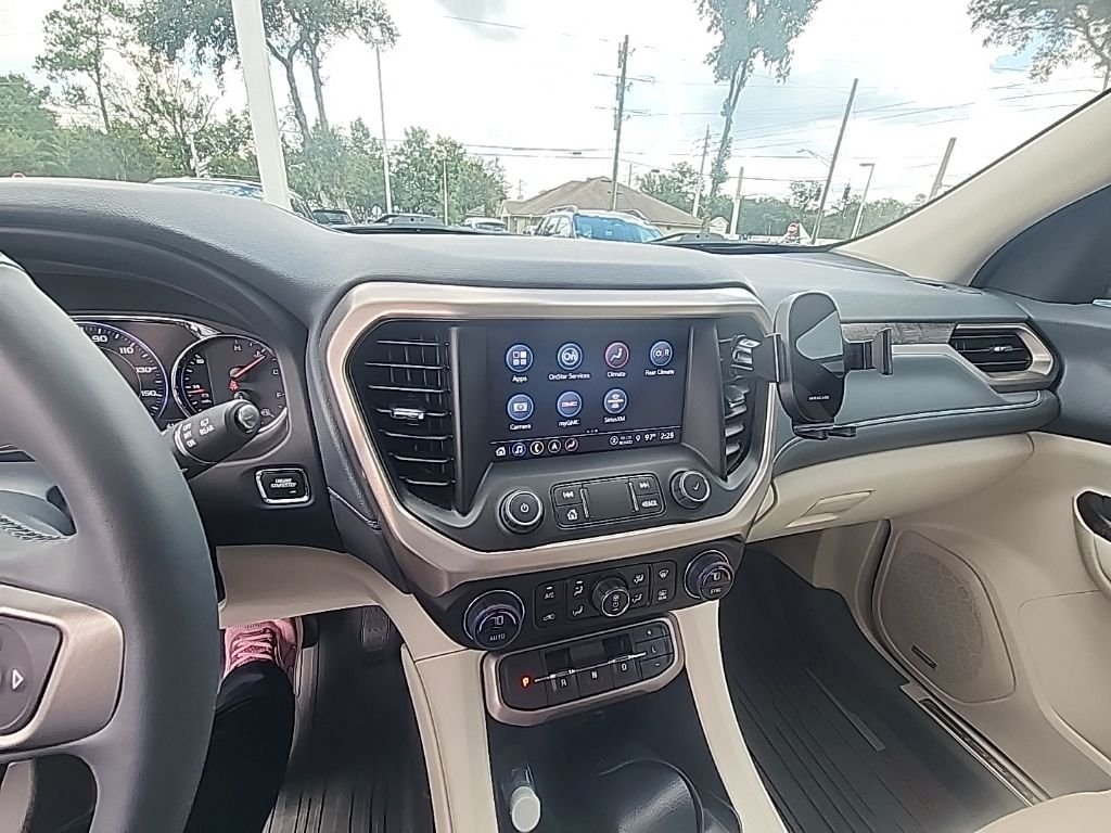 Used 2023 White GMC Denali image 6