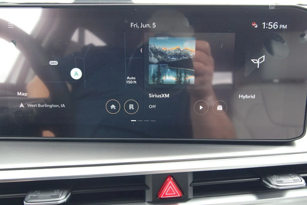 New 2026 Snow White Pearl Kia EX image 34