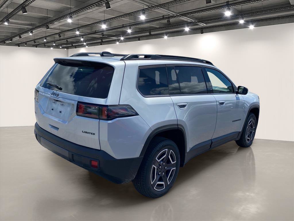 New 2026 Silver Zynith Clearcoat Jeep Limited image 4