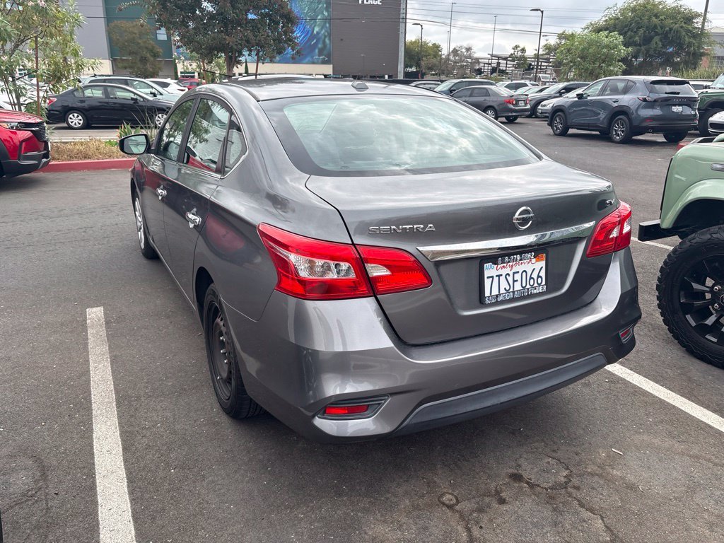Used 2016 Gray Nissan SV image 9
