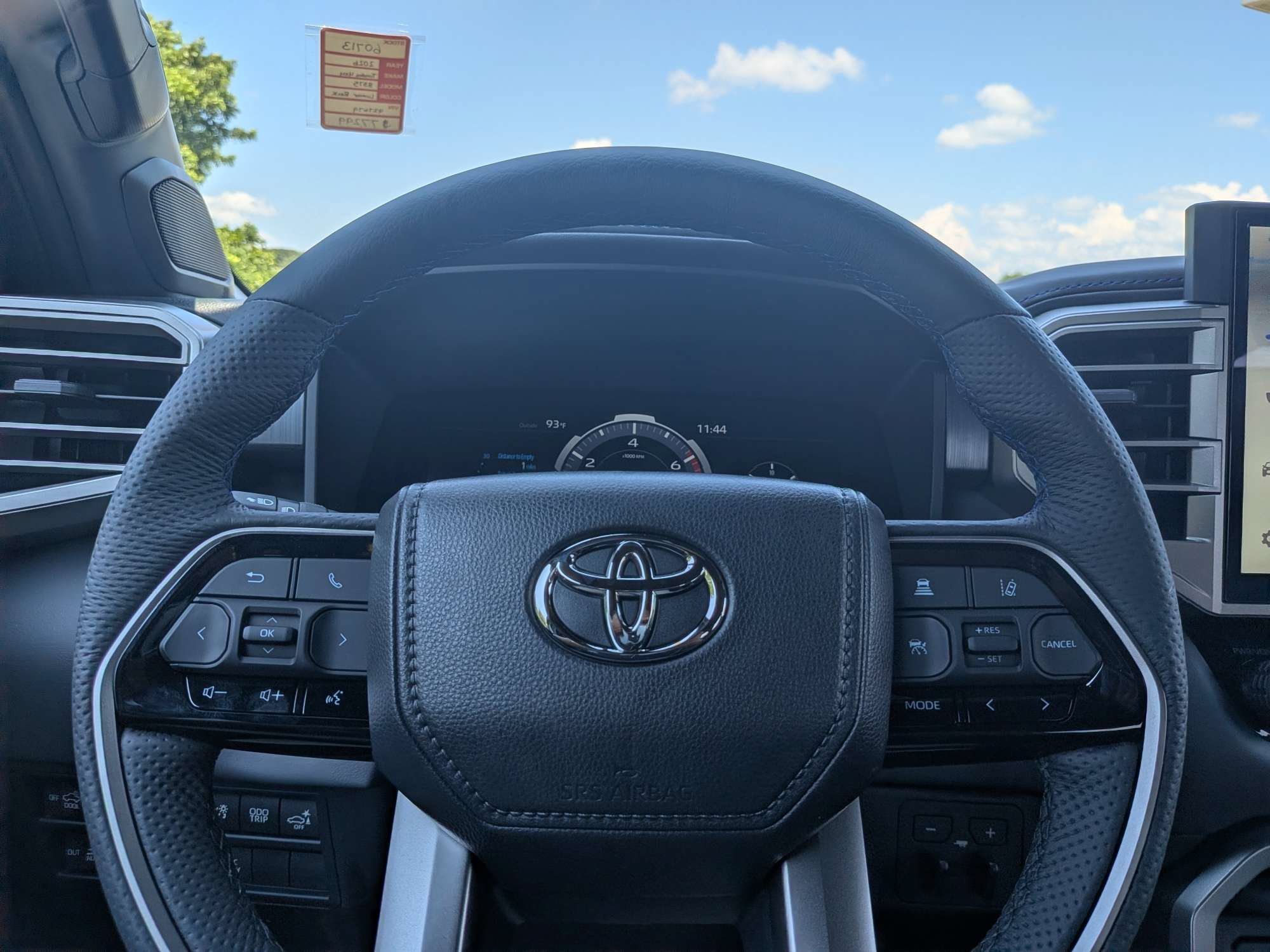 2026 Toyota Tundra Platinum - Photo 27
