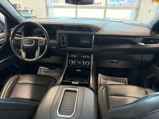 Used 2022 Black GMC Denali image 25