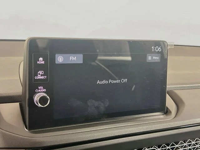 New 2026 Solar Silver Metallic Honda SE image 13