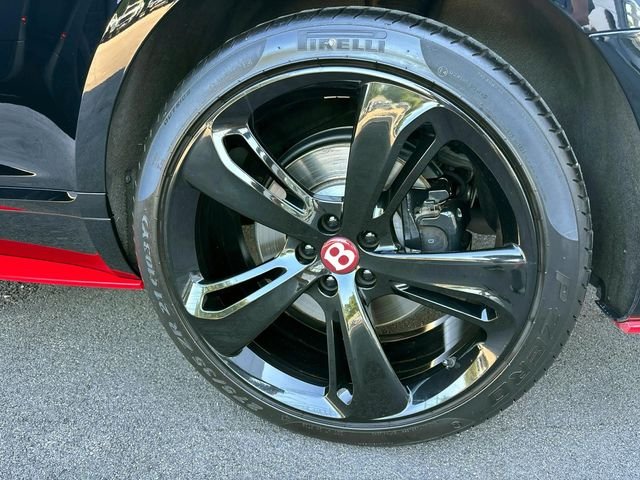 Used 2017 Black Bentley V8 S image 30