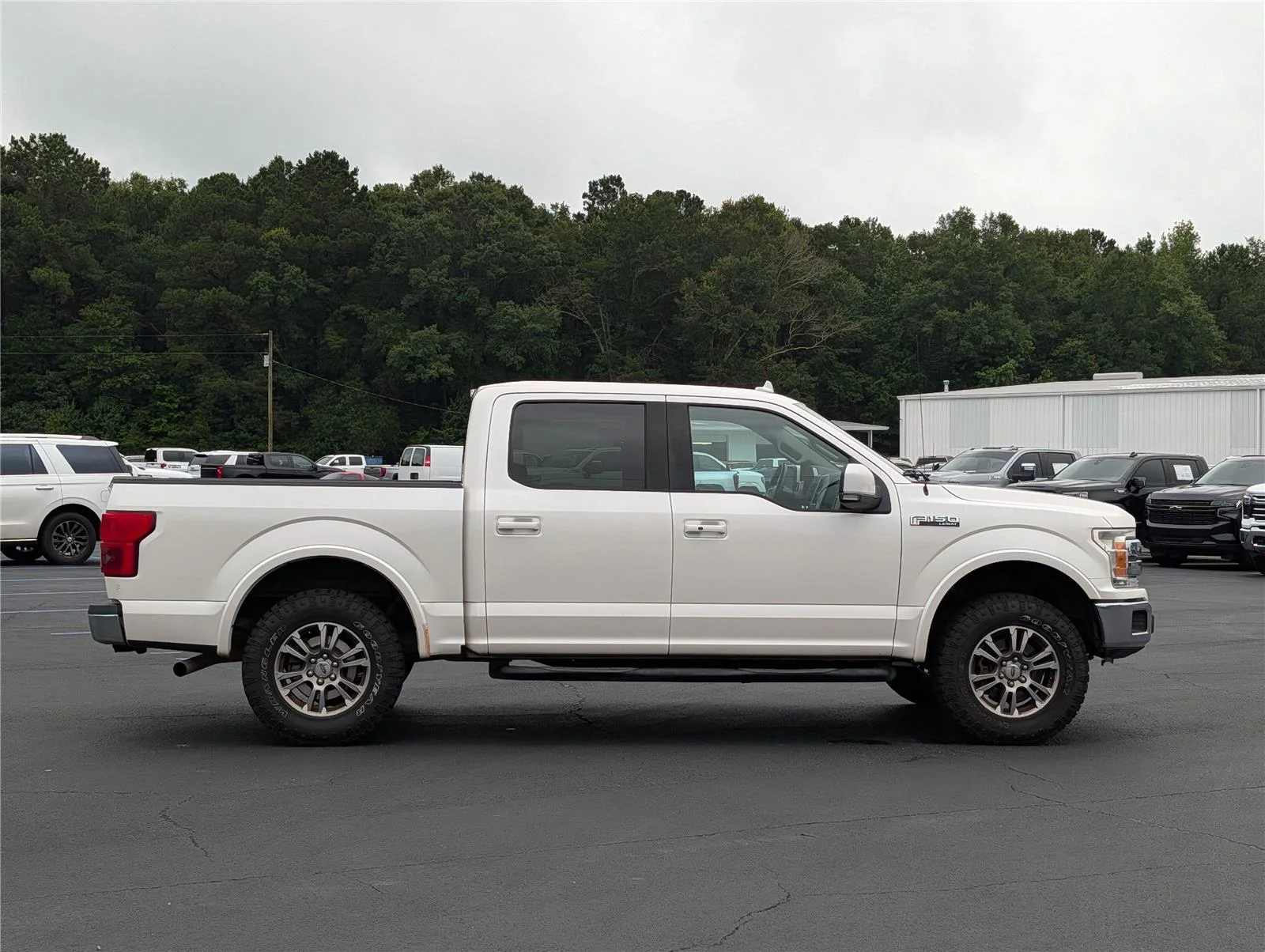 Used 2018 White Platinum Metallic Tri-Coat Ford King-Ranch SuperCrew 5.5-ft. 2WD image 7